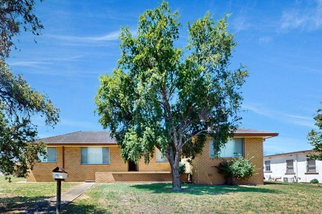 15 Mackenzie Street, NSW 2329