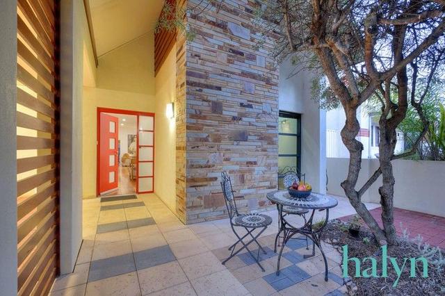 6 Norfolk Street, WA 6151