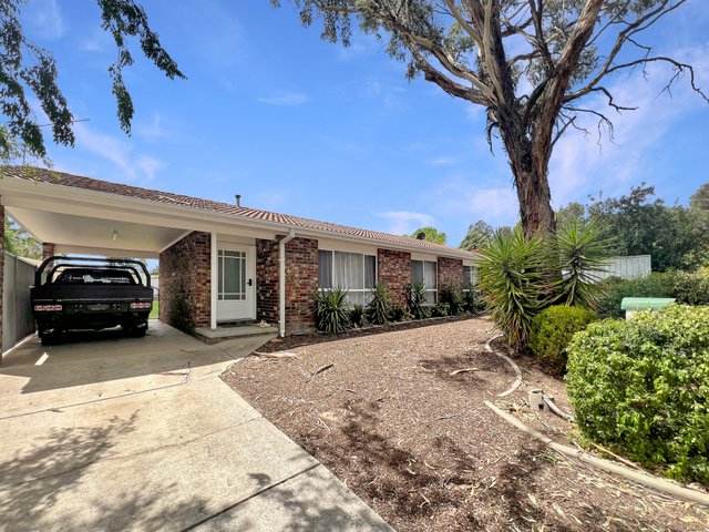 17 Beazley Cres, ACT 2905