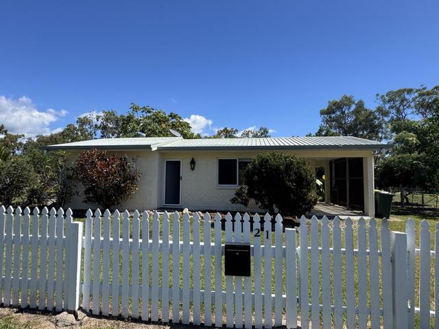 21 Borton Street, QLD 4816