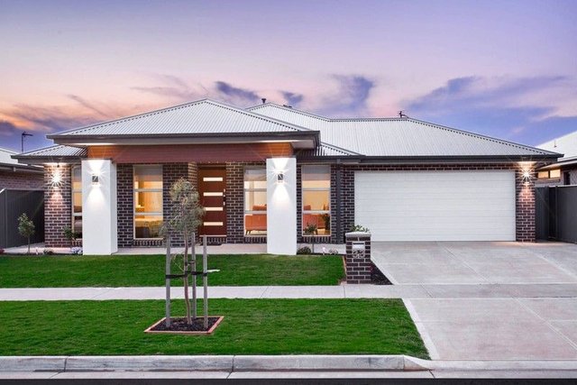 33 Roscommon Ave, VIC 3350