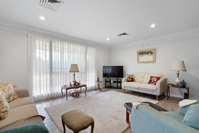 11 Stacey Drive, NSW 2430