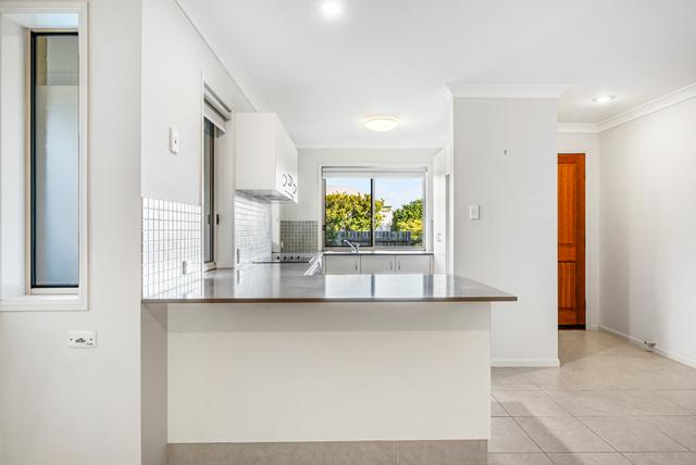 3/20 Wilkie Street, QLD 4105