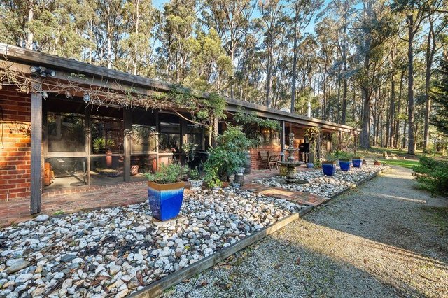 542 Bourkes Creek Road, VIC 3810