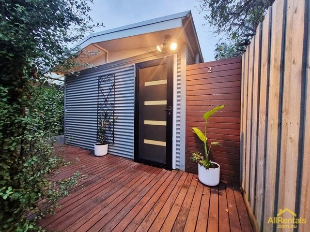 2/20 Pentland Parade, VIC 3011