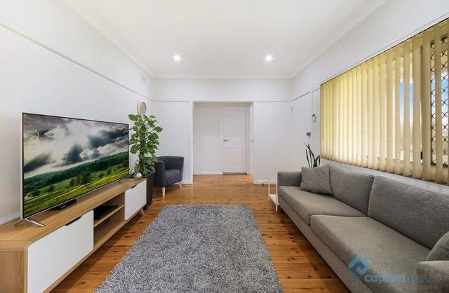 30 Mala Crescent, NSW 2148