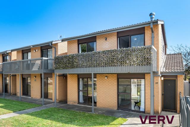 1/37 Southbar Road, NSW 2620