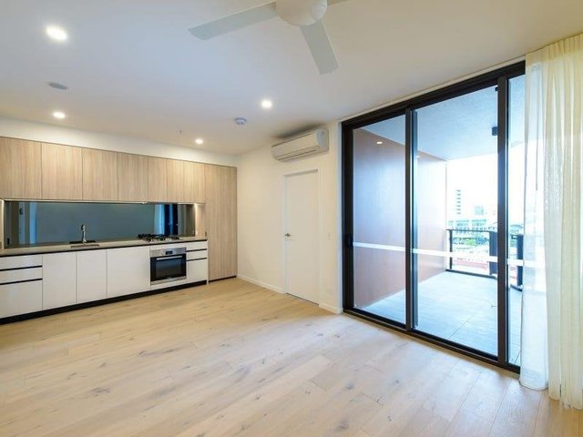 21106/19 Wilson Street, QLD 4101