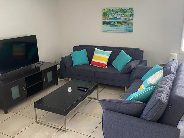 1/143 Merthyr Road, QLD 4005