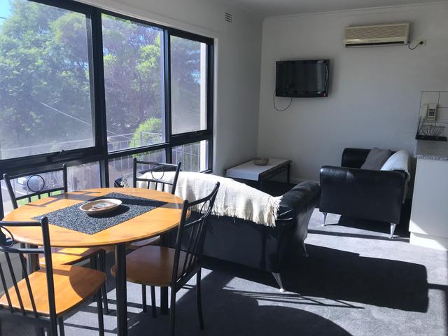 3/90 McKillop Street, VIC 3220