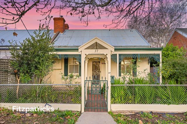37 Fox Street, NSW 2650