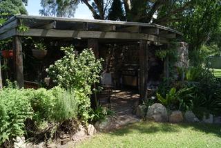 Outdoor ent. area (2011-03-14)