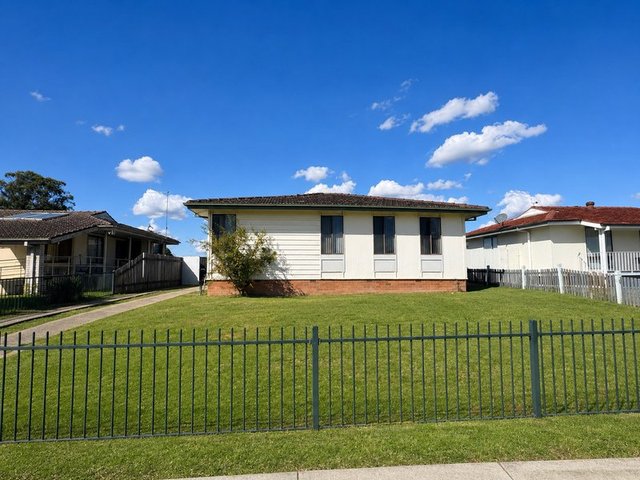 8 Waterhouse Road, NSW 2560
