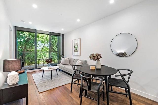 210/555 St Kilda Road, VIC 3000