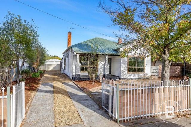 21 Blake  Street, VIC 3377