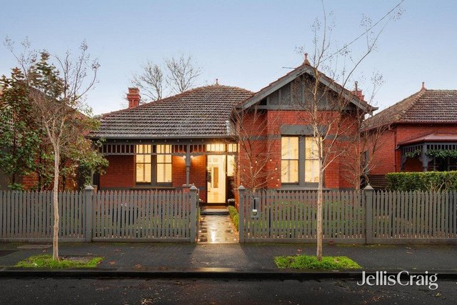 5 Mt Pleasant Grove, VIC 3143