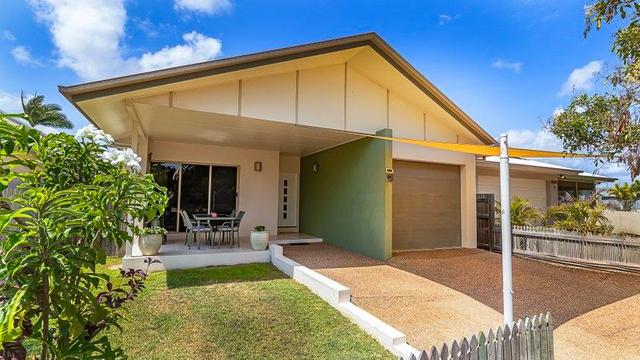 8A Shark  Court, QLD 4814