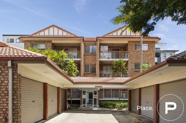 2/20 Isedale Street, QLD 4030