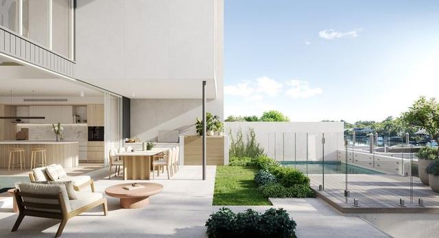 Villa 4/The Residences South Drive, QLD 4216