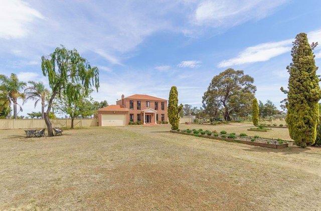 98 Labuan Road, VIC 3634