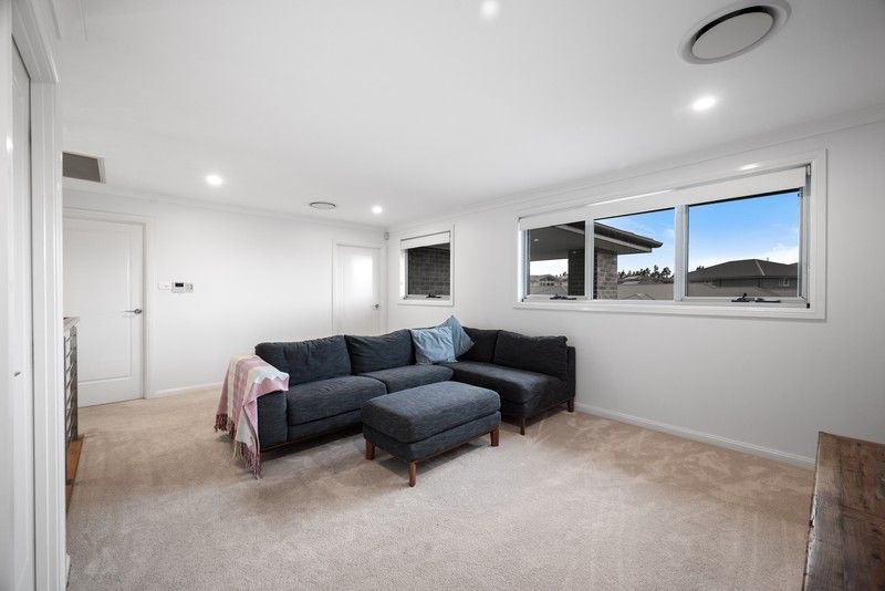 https://images.allhomes.com.au/property/photo/ac4c54121b0a076e11f9f97d282c336e_hd.jpg