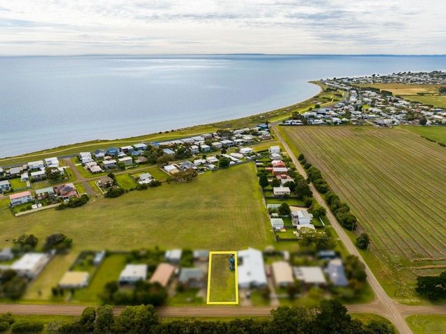 37 Grassy Point Road, VIC 3223