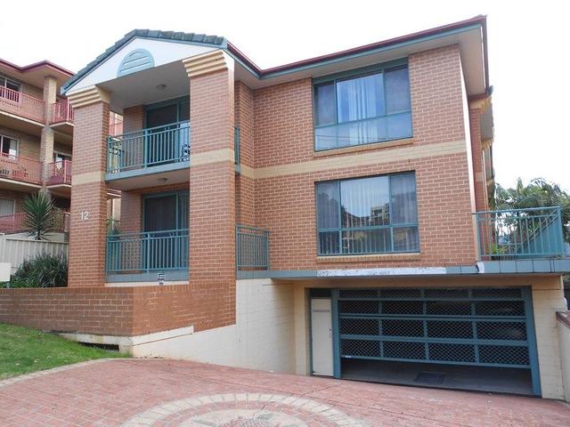 4/12 Park Street, NSW 2500