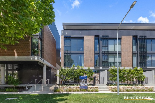 121 Blamey Crescent, ACT 2612