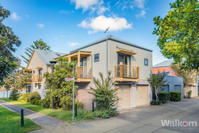 2/8 Coxswains Way, NSW 2293