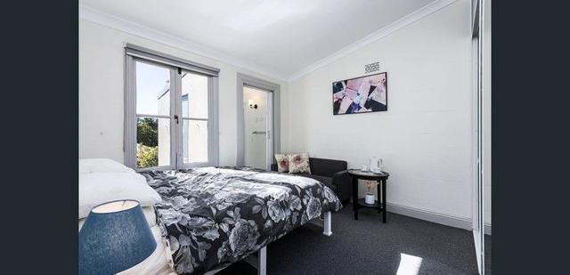 10 Paul Street, NSW 2022