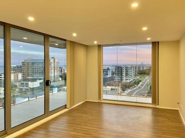 702/30 Burelli Street, NSW 2500