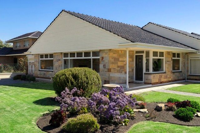 1/25 Patawalonga Frontage, SA 5045