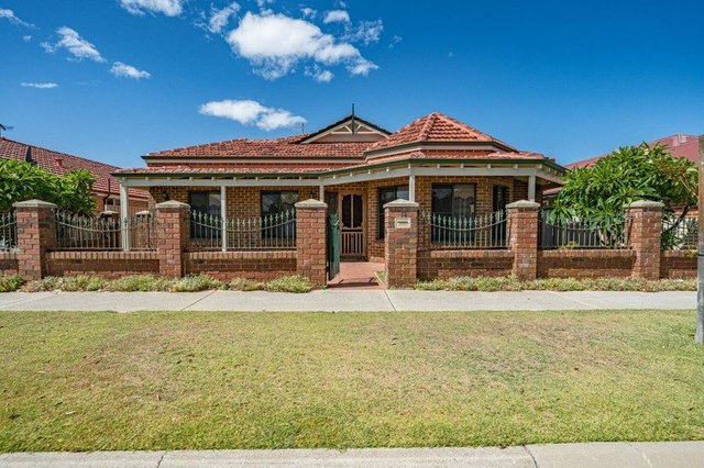 18 Blackfriars Road, WA 6027