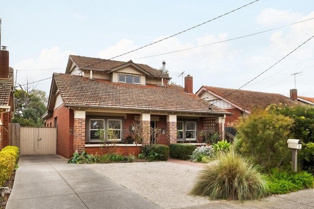 5 Adler Grove, VIC 3058
