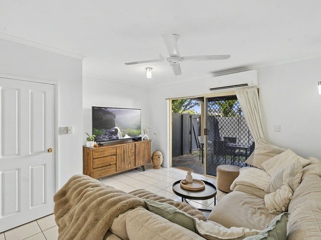 2/19 Rutherford Street, QLD 4878