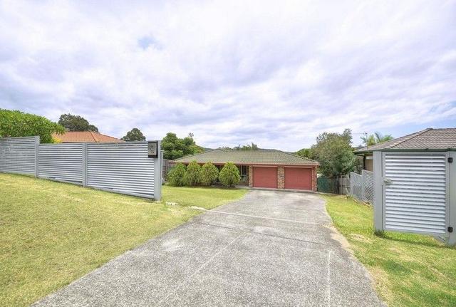 7 Saxon Court, QLD 4211