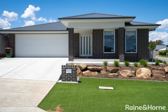 2/2 Windouran Street, NSW 2650