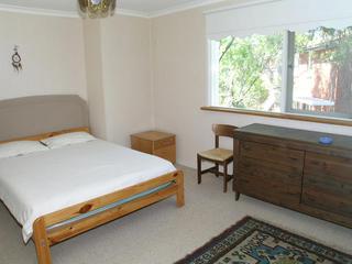 Bed 1 (2004-02-19)