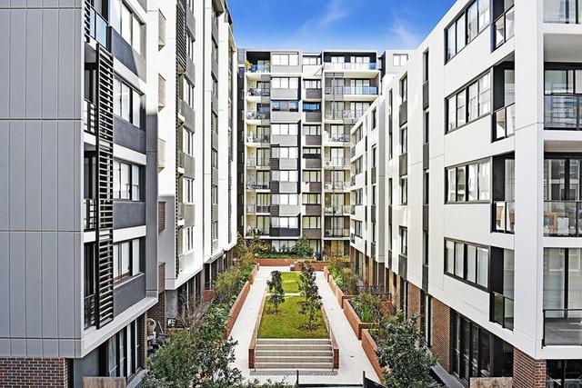 804/81B Lord Sheffield Circuit, NSW 2750
