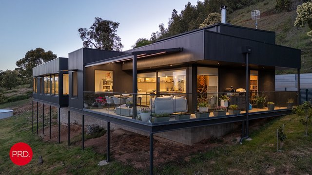 519 Lake Road, NSW 2581