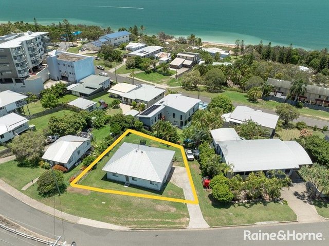 7 Coral Street, QLD 4680