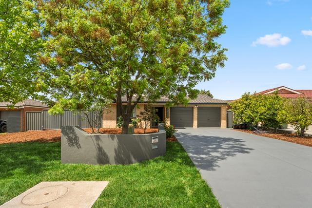 22 Shoobridge Circuit, ACT 2615