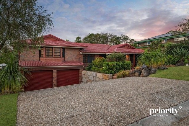 11 Foxhill Street, QLD 4034