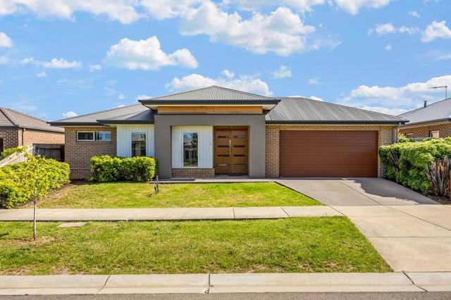32 Rothschild Road, VIC 3437