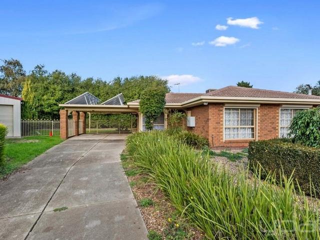 5 Henley Place, VIC 3337