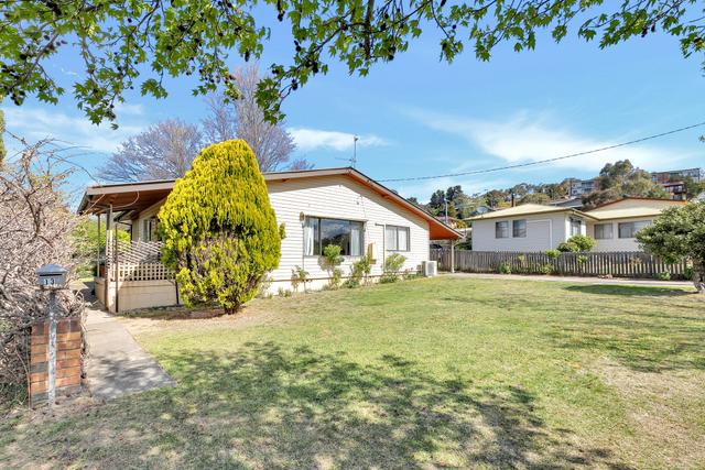 13 Park Road, NSW 2627