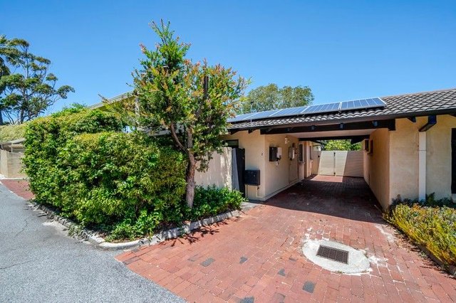 2/4 Tennivale Place, WA 6006