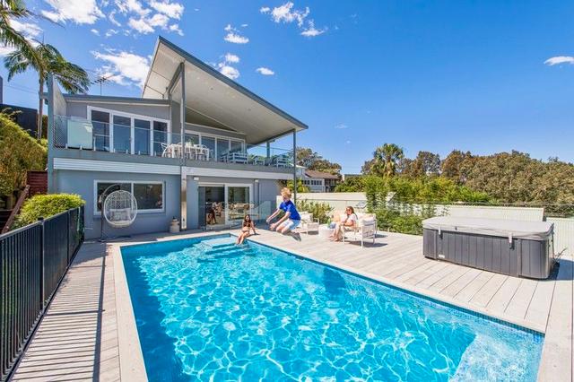 11 Hillcrest Avenue, NSW 2103