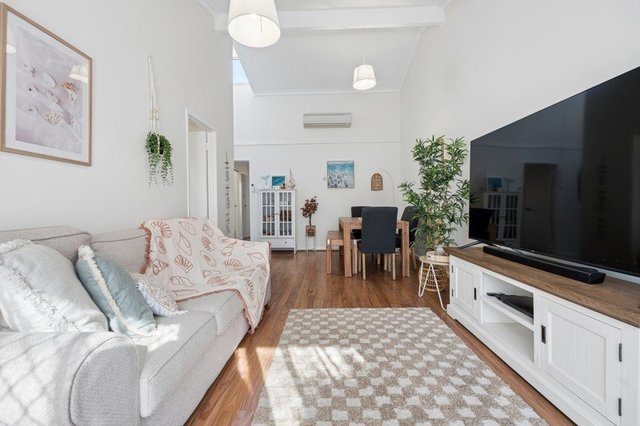 19/208 North Beach Drive, WA 6060