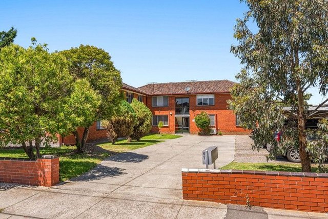 2/221 Blackshaws Road, VIC 3025